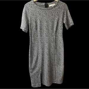 Ann Taylor Black & White midi dress Size 6P. #10252